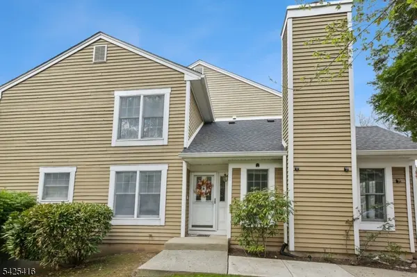 14 Exeter Rd, Bedminster Twp., NJ 07921