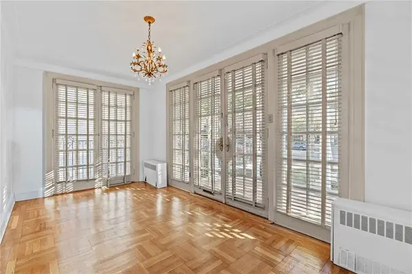 15 86th ST, Brooklyn, NY 11209