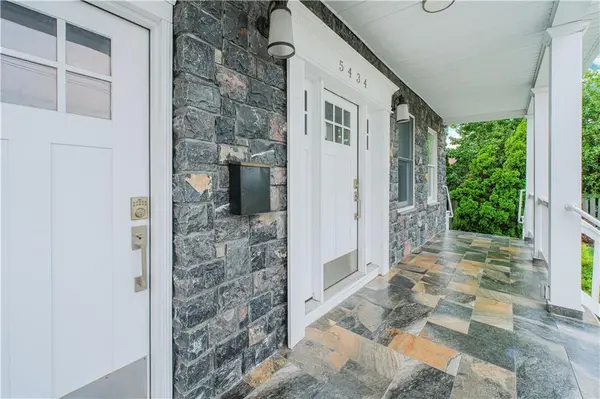 5434 Amboy RD, Richmond, NY 10312