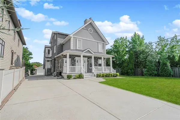 5434 Amboy RD, Richmond, NY 10312