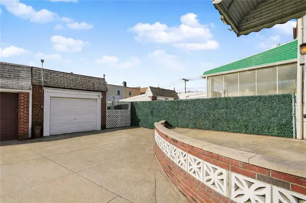 132-12 82nd ST, Ozone Park, NY 11417