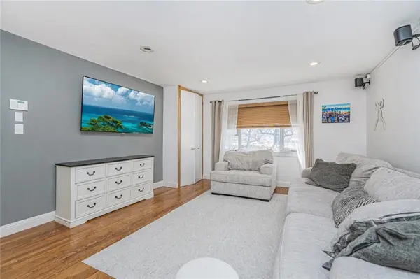 377 Bay 8th ST #2, Brooklyn, NY 11228