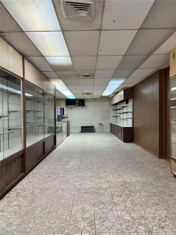 7113 18th AVE, Brooklyn, NY 11204