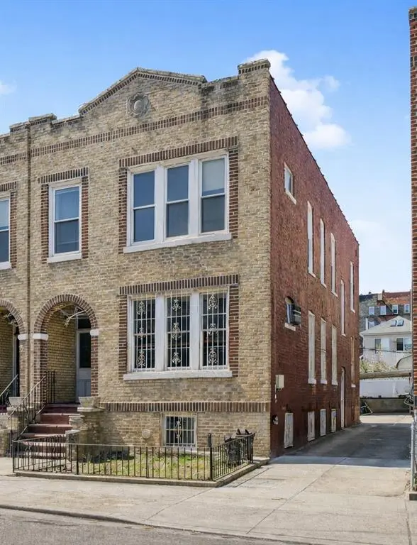 2280 East 22nd ST, Brooklyn, NY 11229