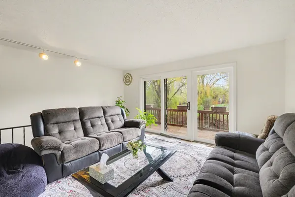 625 Maple Creek DR, Holland City, MI 49423