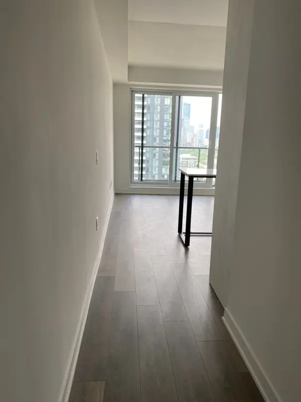 130 River ST #2107, Toronto C08, ON M5A 0R8