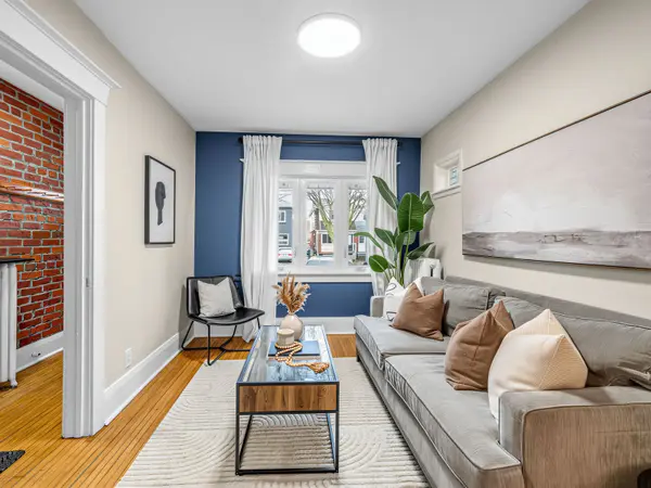 86 Mortimer AVE, Toronto E03, ON M4K 2A1