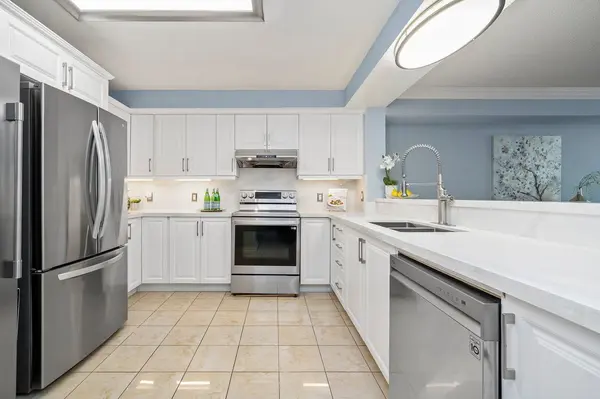 55 The Boardwalk WAY #110, Markham, ON L6E 1B7