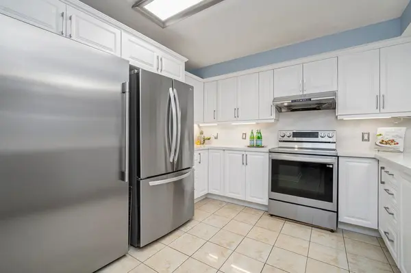 55 The Boardwalk WAY #110, Markham, ON L6E 1B7