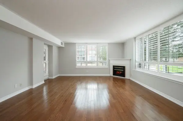 50 The Boardwalk WAY #107, Markham, ON L6E 1B6