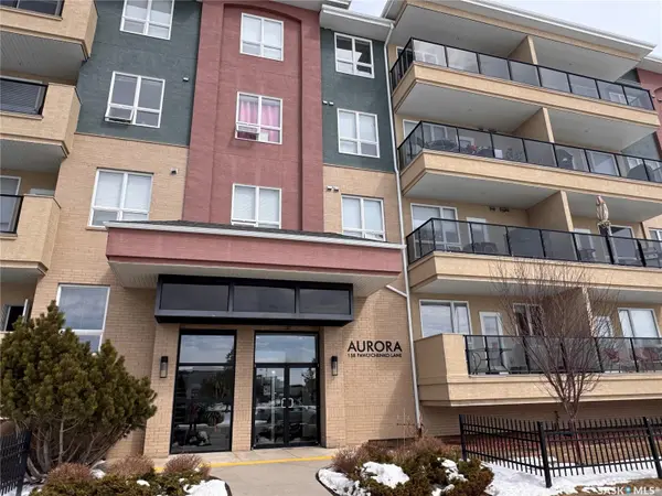 158 Pawlychenko LANE #322, Saskatoon, SK S7V 0C3