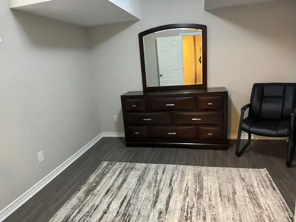 665 Gibson CRES #BASEMENT, Milton, ON L9T 8Z6