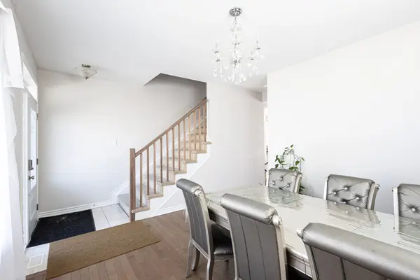 1008 Carden LN, Orleans - Convent Glen And Area, ON K1W 0N3