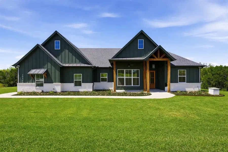 2032 Little Valley Court, Weatherford, TX 76087