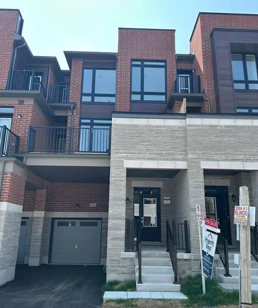 10 Griffith St ST, Aurora, ON L4G 4B1