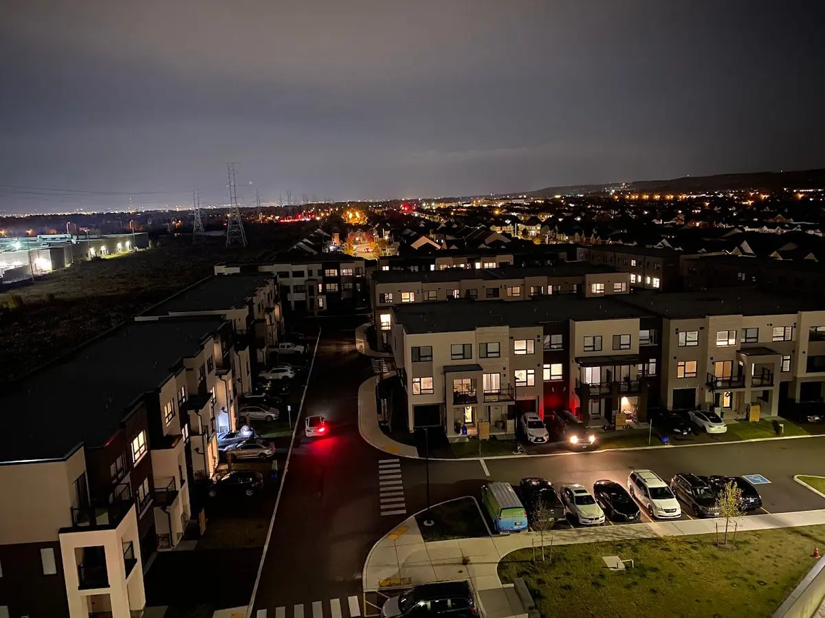 3200 Dakota Common N/A #B815, Burlington, ON L7M 2A8