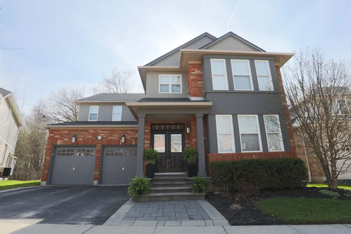 103 Glazebrook CRES, Cambridge, ON N1T 2H8