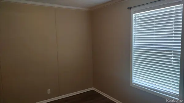 66 Grey Fox CT, Grand Blanc Charter Township, MI 48439