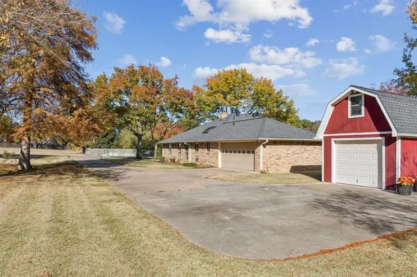 1261 Emerald Circle, Southlake, TX 76092