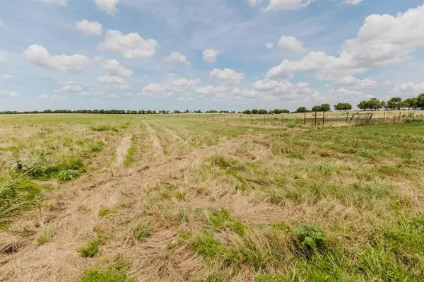 8615 N Fm 51, Decatur, TX 76234