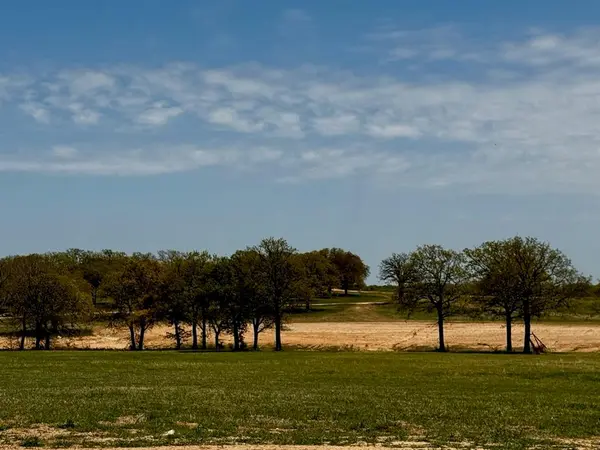 141 Woodbridge Boulevard, Bowie, TX 76230