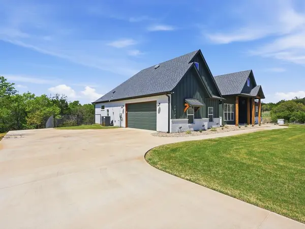 2032 Little Valley Court, Weatherford, TX 76087