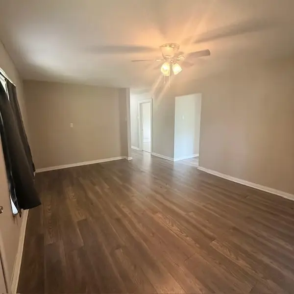 2621 Old Marlin, Waco, TX 76705