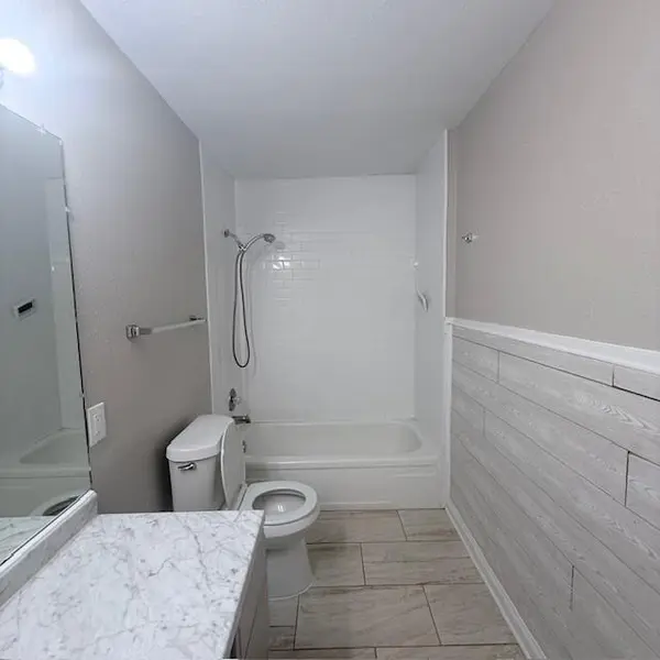 2621 Old Marlin, Waco, TX 76705