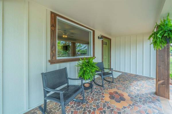 275 Belknap Circle, Newcastle, TX 76372