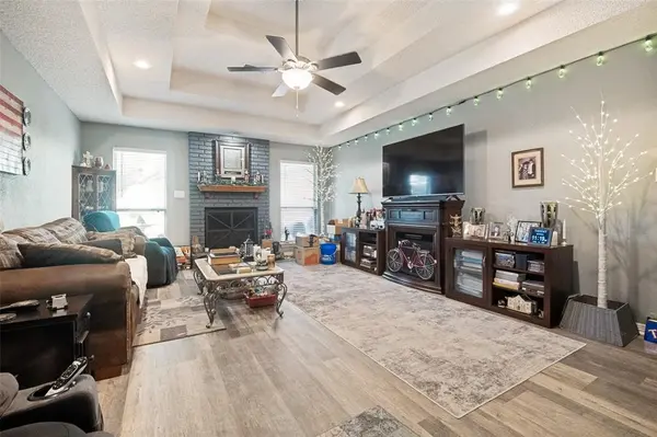 3336 Dasher Street, Lancaster, TX 75146