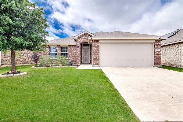 14549 Serrano Ridge Road, Fort Worth, TX 76052