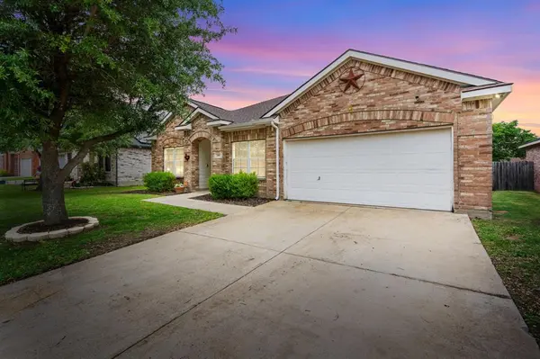 106 Jennie Marie, Ferris, TX 75125