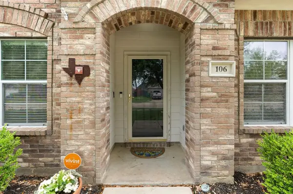 106 Jennie Marie, Ferris, TX 75125