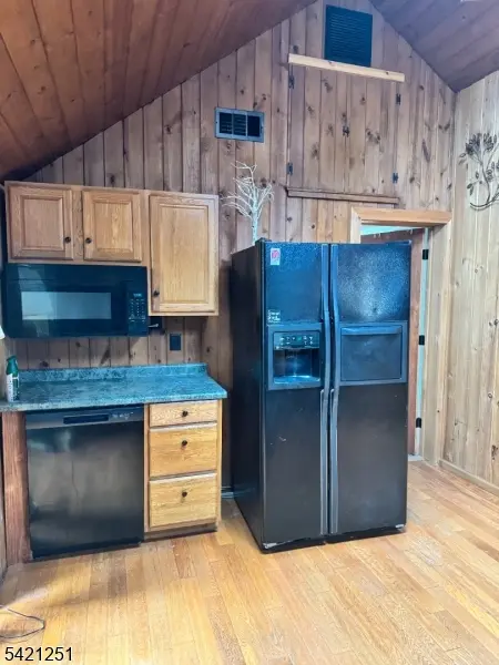 255 Wawayanda Rd, Vernon Twp., NJ 07422