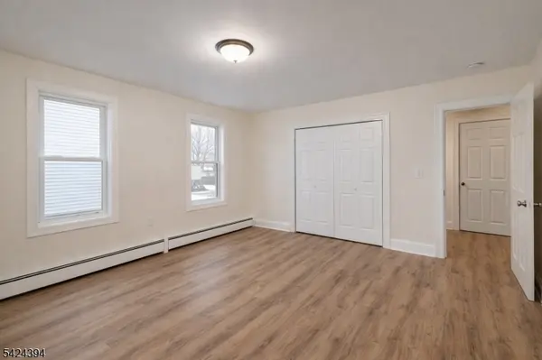 64 N 13Th St, Newark City, NJ 07107