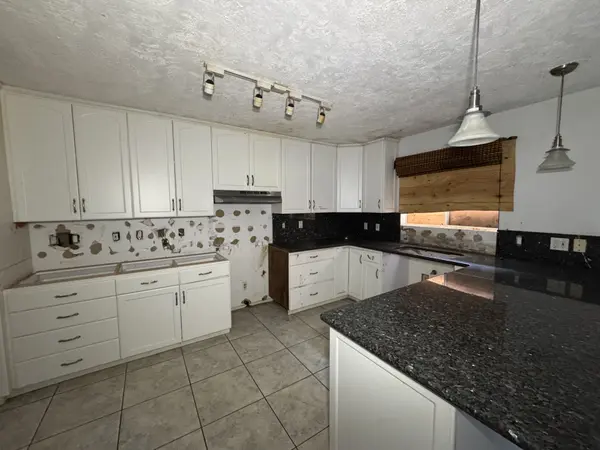 182 LUKIA ST, Hilo, HI 96720