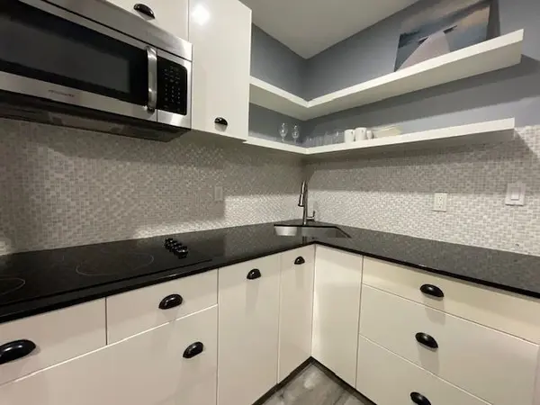 214 Clanton Park RD, Toronto C06, ON M3H 2G1