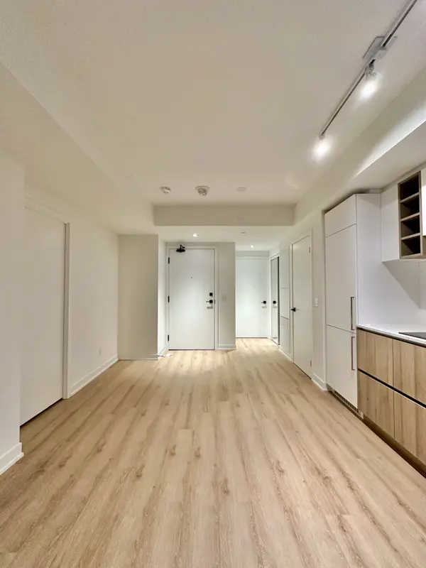 319 Jarvis ST #4205, Toronto C08, ON M5B 0C8