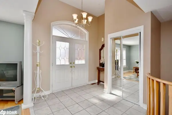 46 Jewel House LN #Unit 1, Barrie, ON L4N 0T4