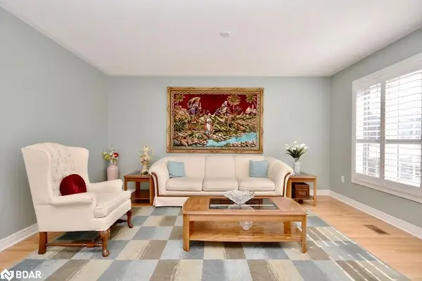 46 Jewel House LN #Unit 1, Barrie, ON L4N 0T4