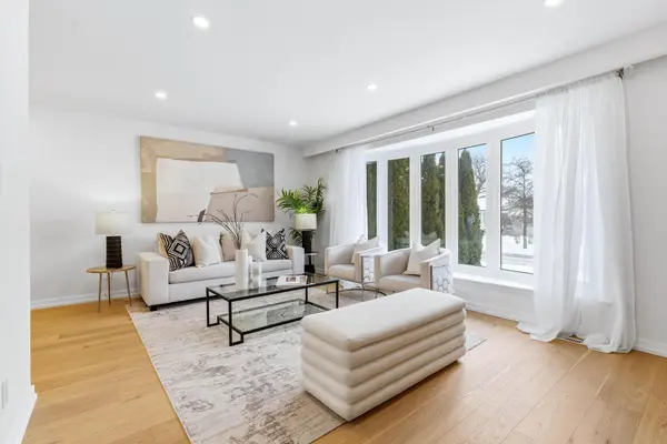 1271 Canford CRES, Mississauga, ON L5J 3M9