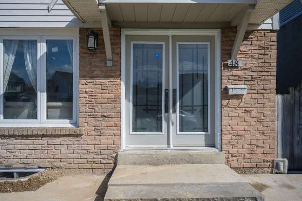 48 Traverston CT, Brampton, ON L6Z 1C9