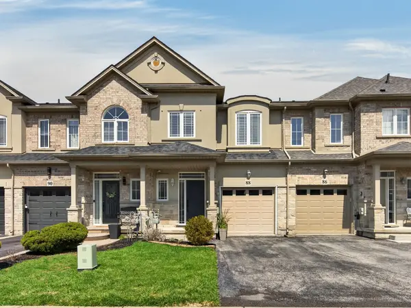 88 Highgate DR, Hamilton, ON L8J 0C2