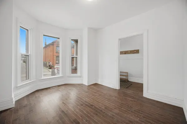 14 William ST, Hamilton, ON L8L 5T7