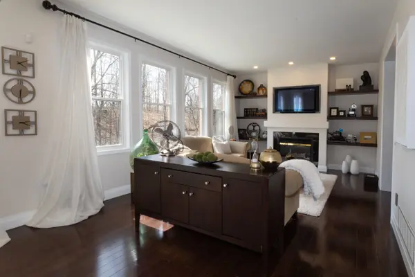 103 Glazebrook CRES, Cambridge, ON N1T 2H8