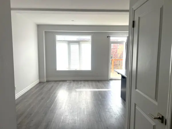 881 Edinburgh DR, Woodstock, ON N4T 0N6