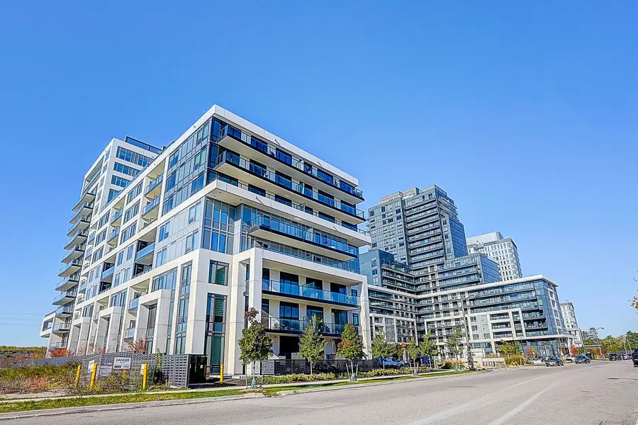 3200 William Coltson AVE #215, Oakville, ON L6H 7W6