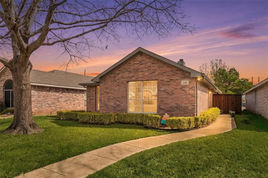 206 Piccadilly Circle, Wylie, TX 75098