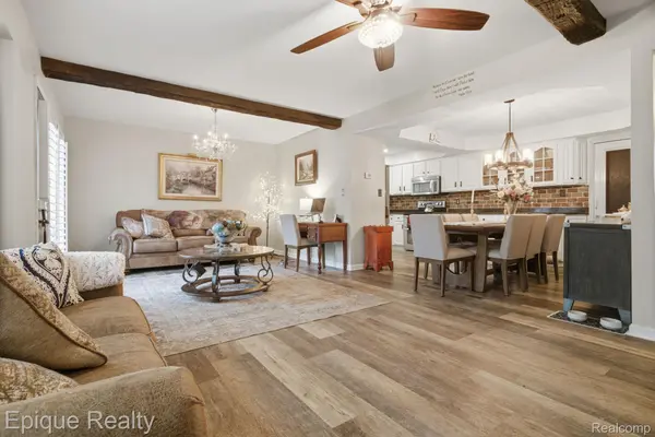 5013 Gardner ST E, Sterling Heights, MI 48310