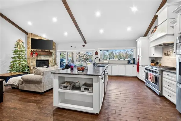 323 Vz County Road 2103, Canton, TX 75103